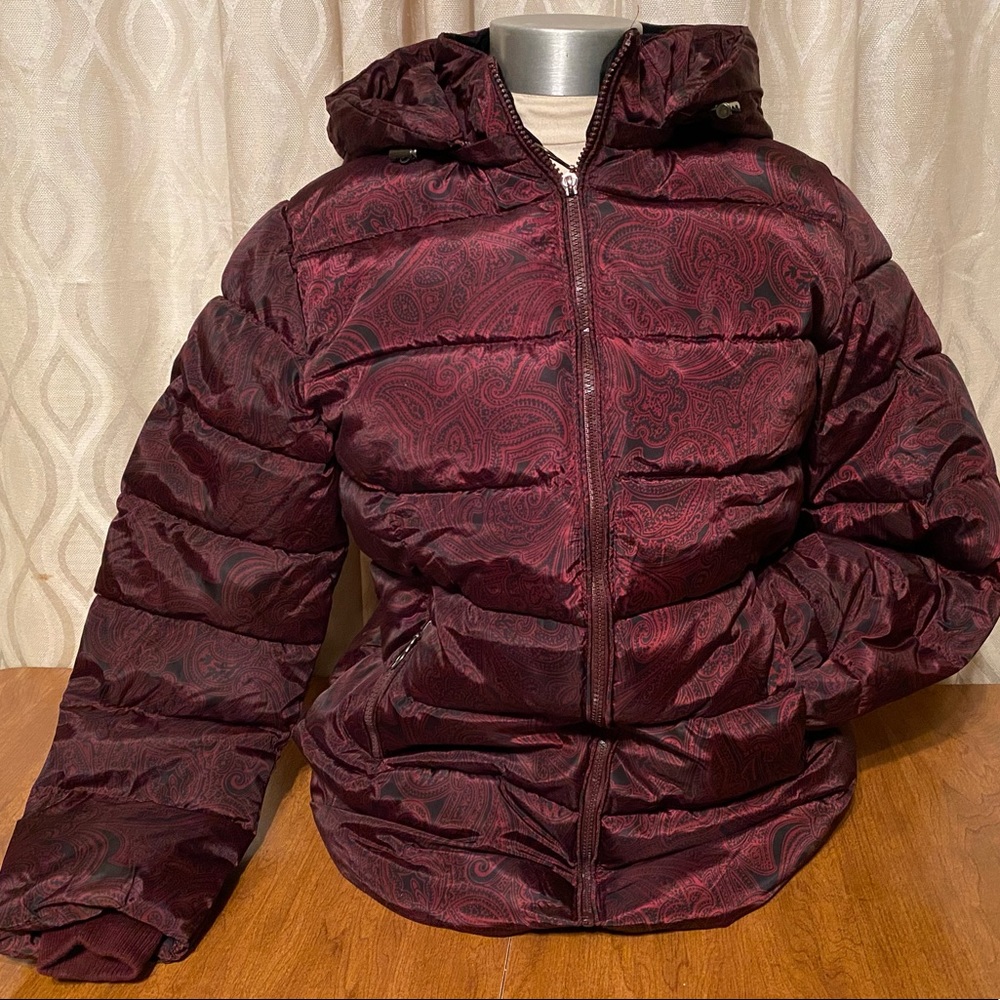 NEW Without Tags! Paisley Puff